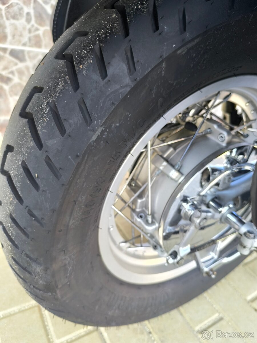 Yamaha XV 1100 Virago - 12