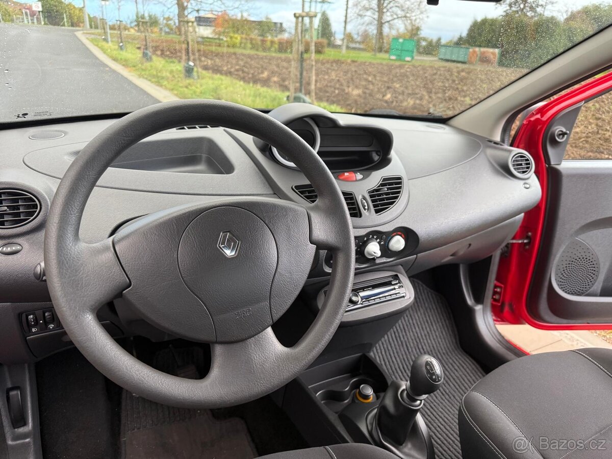 Renault Twingo 1.2 16V edice YAHOO - 12