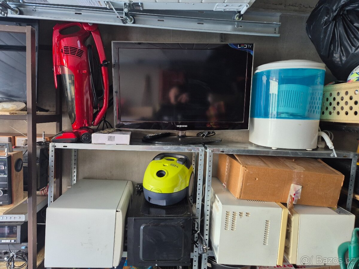 Garážovy prodej - 12