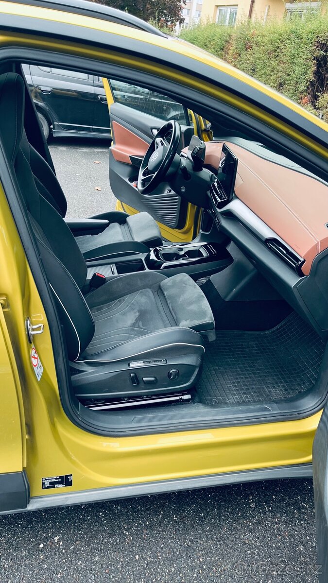 VW ID4 Pro 77 kWh bat., 2021, tažné, HUD, Matrix, DCC - 12