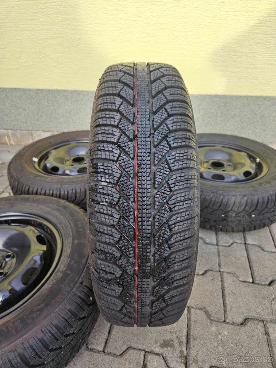 5x100 14 5J ET38 plechové disky VW vč.zimních pneu - 12