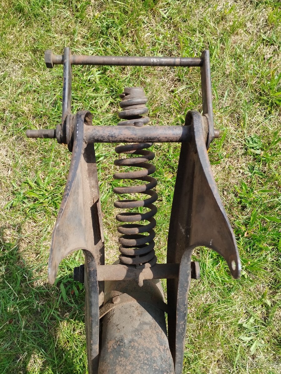 Přední vidlice NSU 125 ZDB originální stav včetně barvy - 12