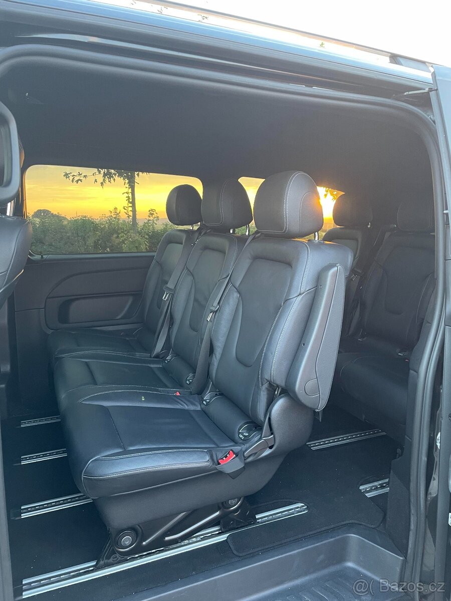 Mercedes-Benz V300d AMG 176kW - 12