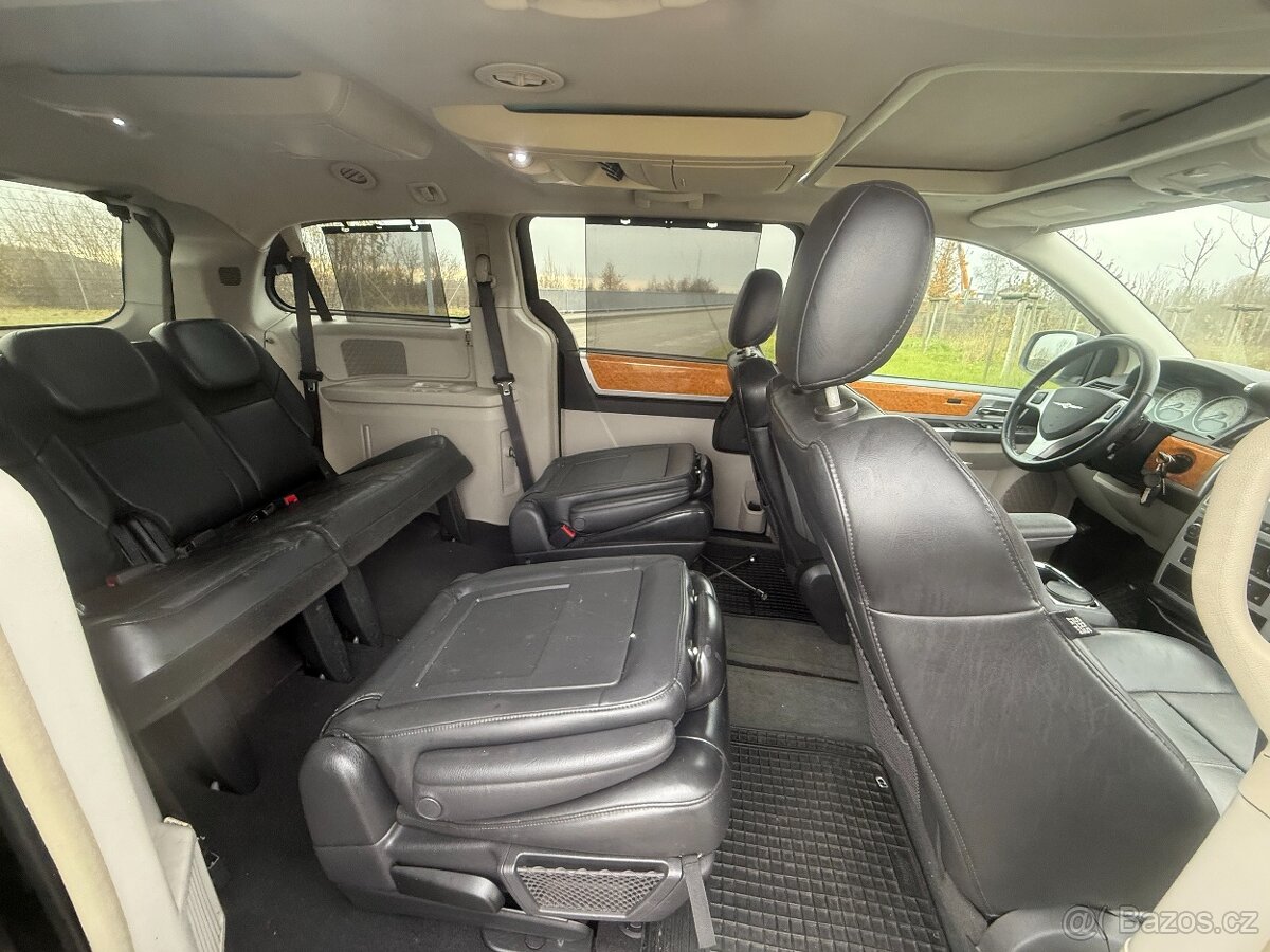 Chrysler Grand Voyager 2,8 CRD Automat 7mist stl 10/27 - 12