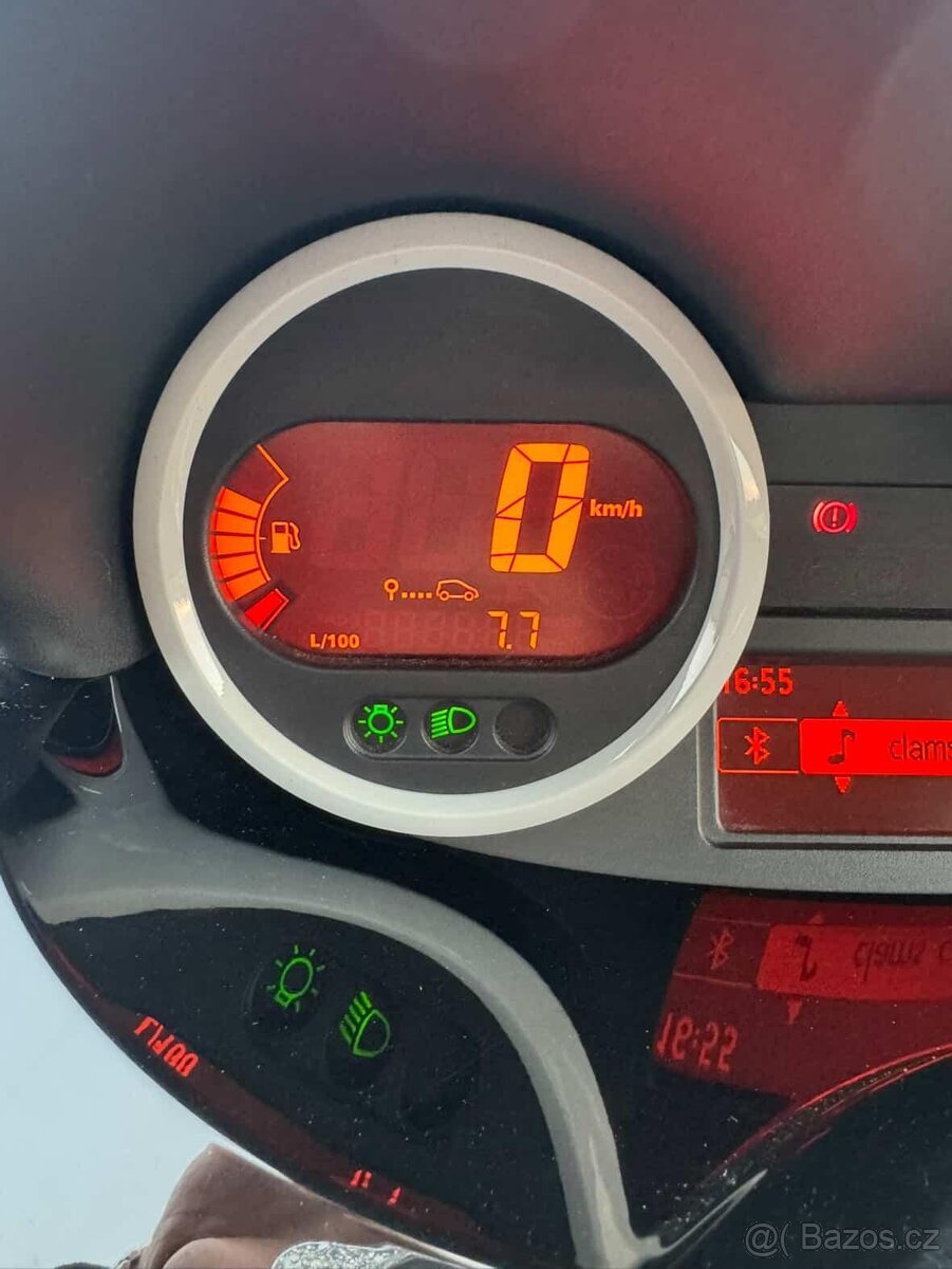 Renault Twingo ll 1.6 RS (Gordini) - 12