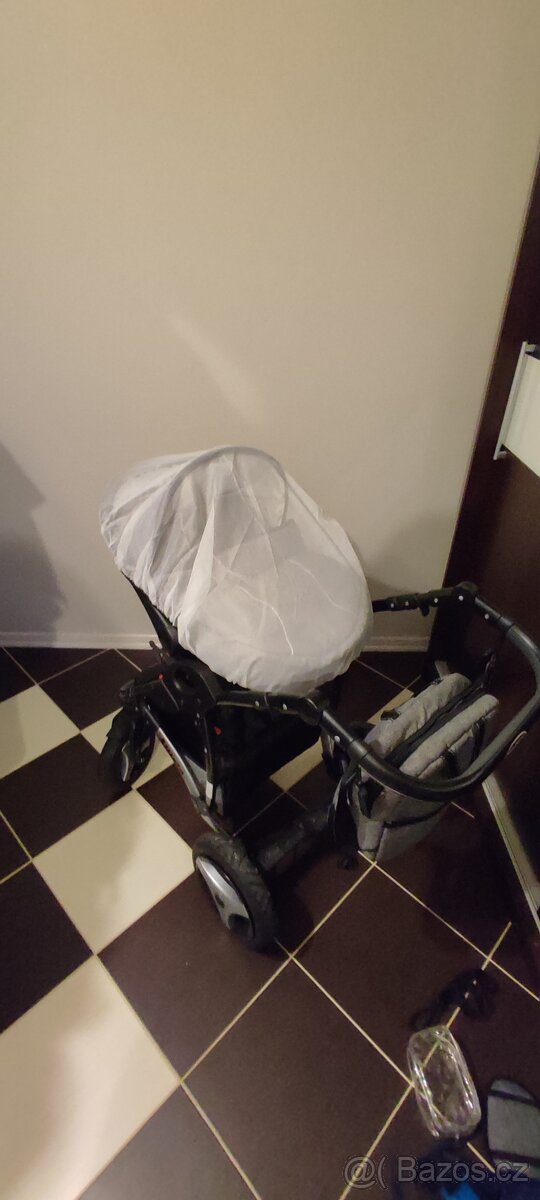 kočarek allivio - 12