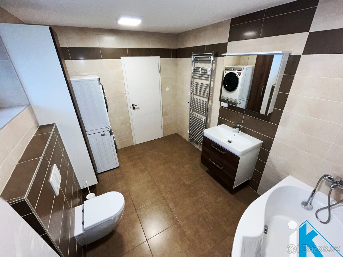 Rodinný dům k nastěhování. - 12