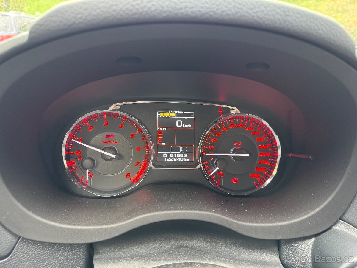 Subaru WRX STI 2016 – Perfektní stav – Velmi dobře udržovaný - 12