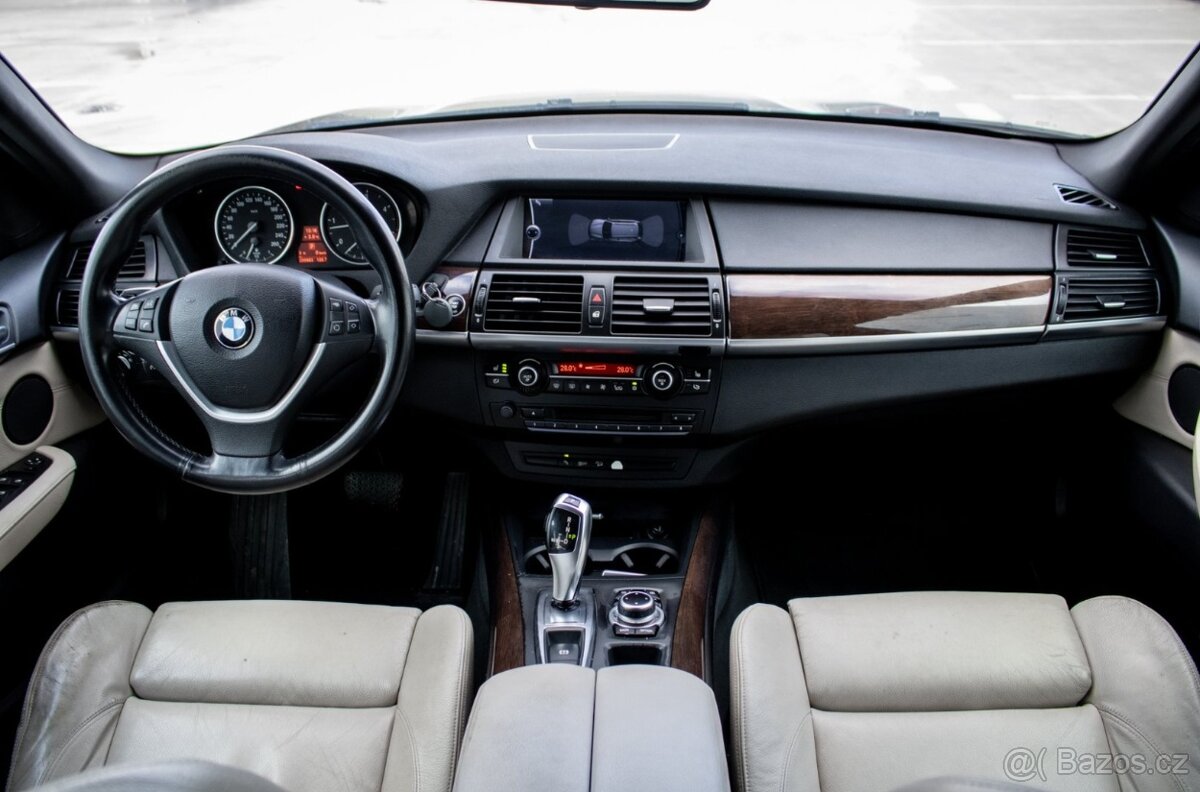 BMW X5 e70 30d Xdrive 2012 - SK auto - 2.majiteľ - NEBÚRANÉ - 12