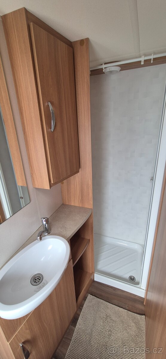 Obytný přívěs Swift Sprite Major 4 FB - plně vybavený - 12