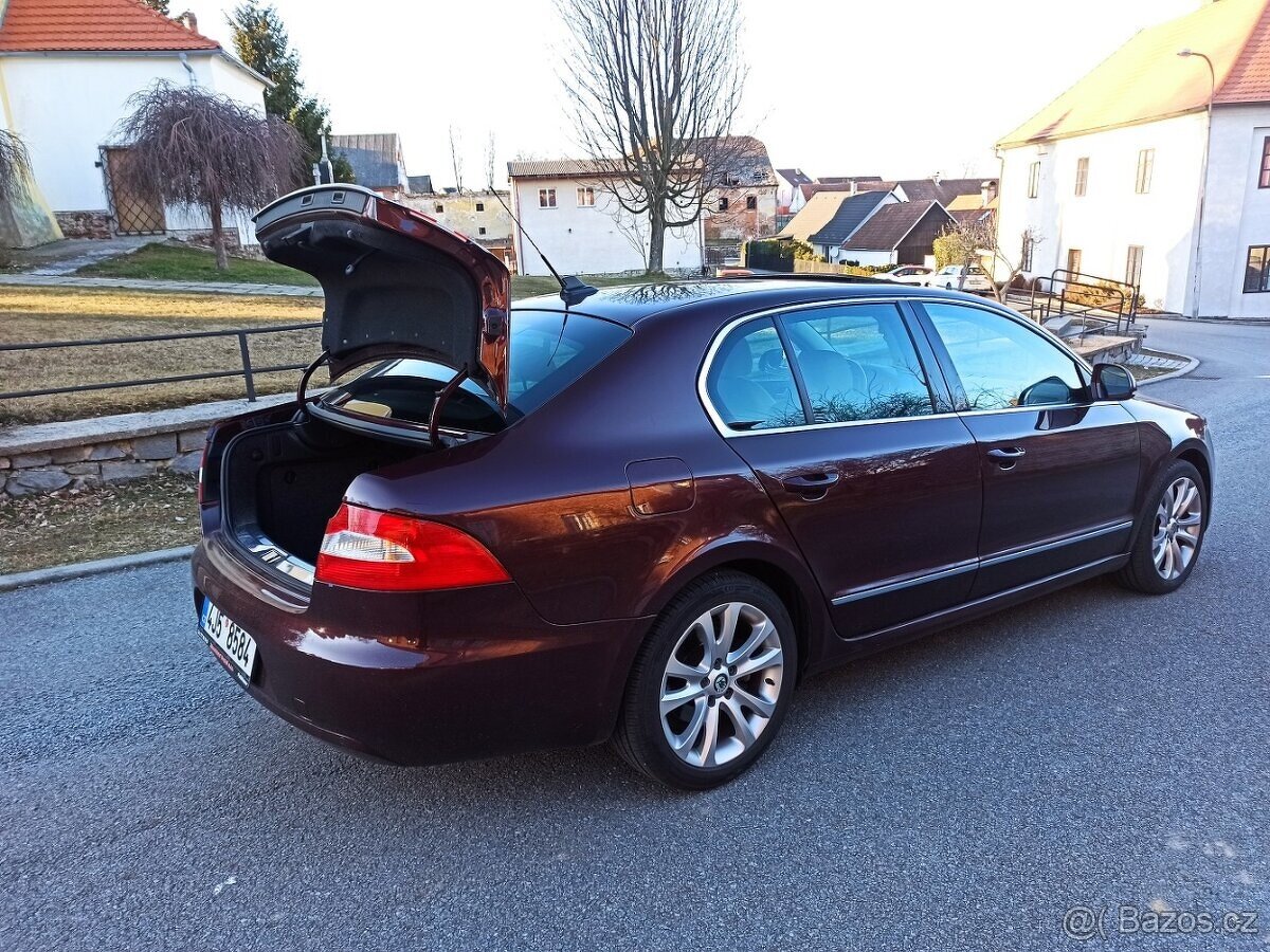 Škoda Superb II DSG 2.0tdi 125kw 200tis.km - 12