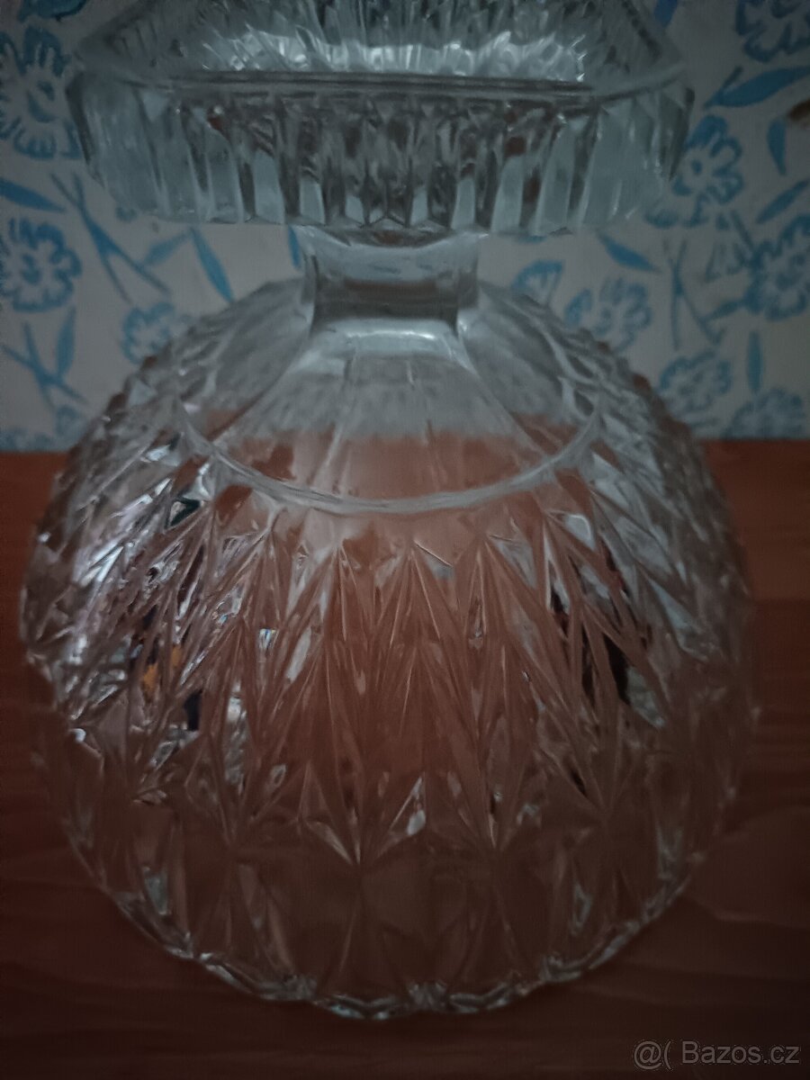Skleněná broušená mísa na ovoce - 12