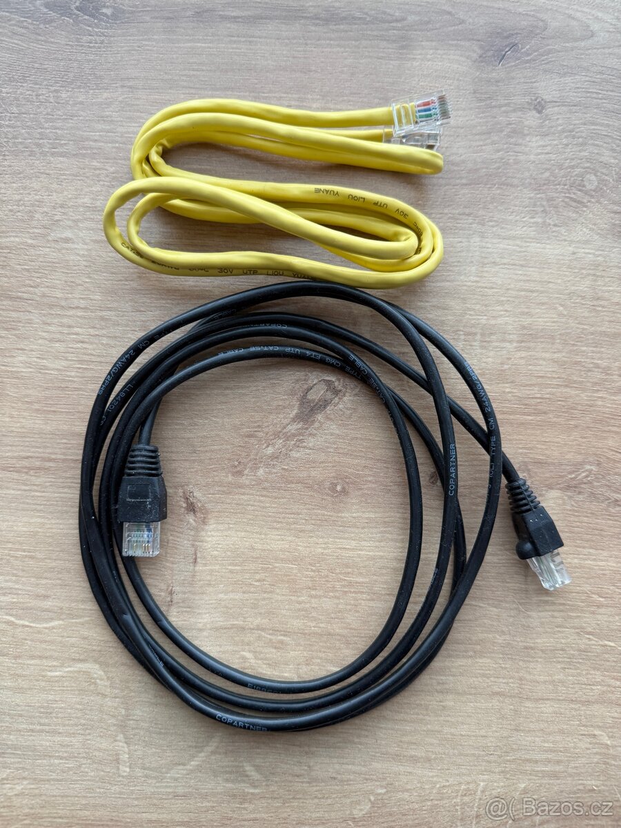 Sada 10 kusů síťových LAN kabelů (Ethernet) - 12