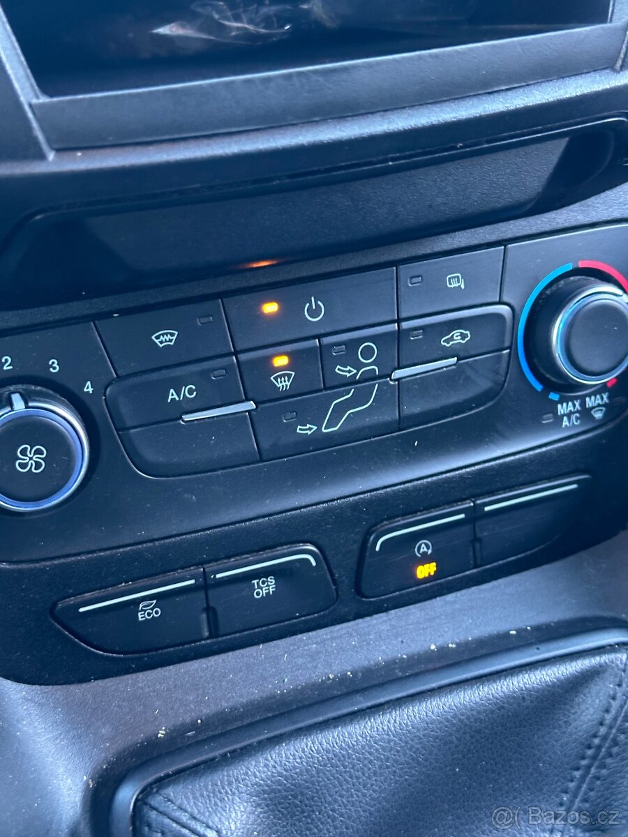 Ford Transit Connect 1/2023 - 12