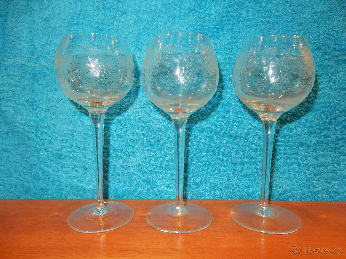 Prodám z pozustalosti ruzné sklenice - 12