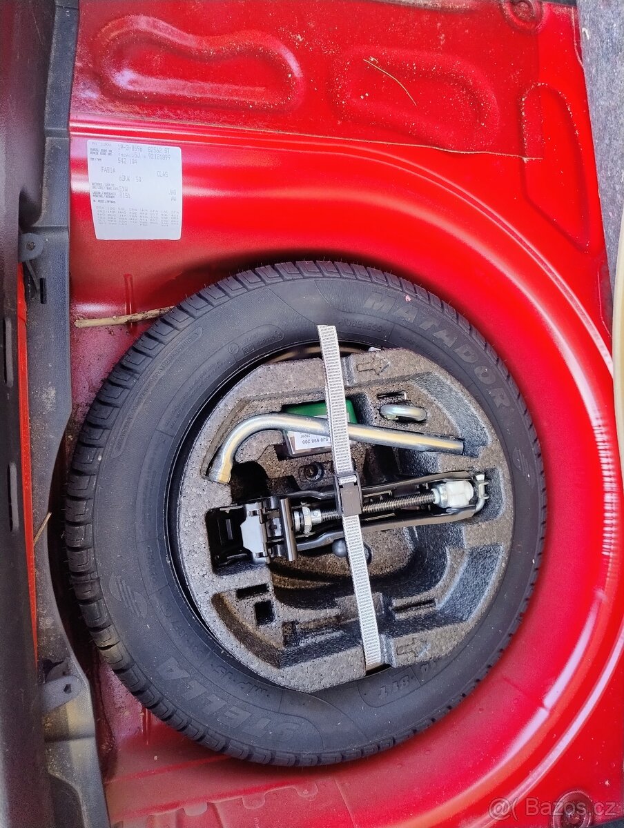 Škoda Fabia 1.4i 63kw Nová STK - 12