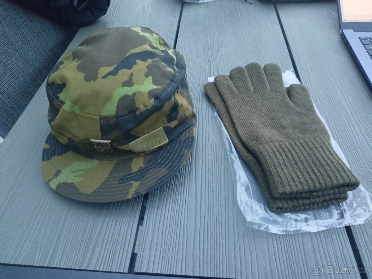 Výstrojní součástky AČR - 12