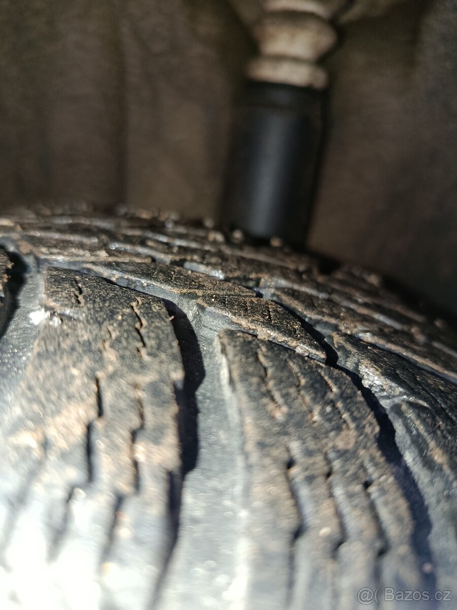 Škoda Octavia 1.6i 75kw - 12