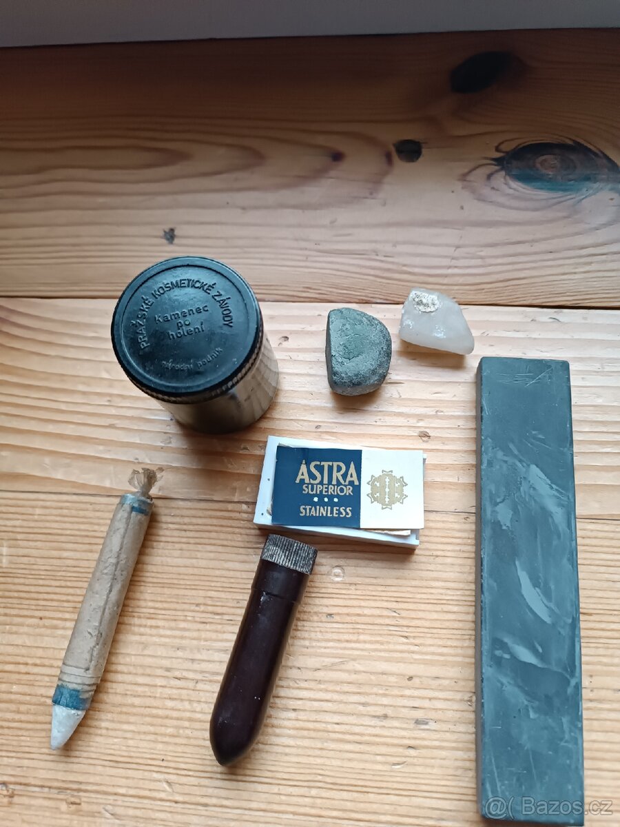 Sada holicích břitů Solingen+ brusné kameny+ doplňky - 12