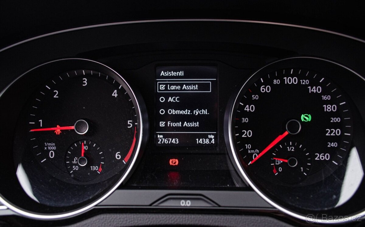 Volkswagen Passat Variant 2.0 TDI DSG - 12