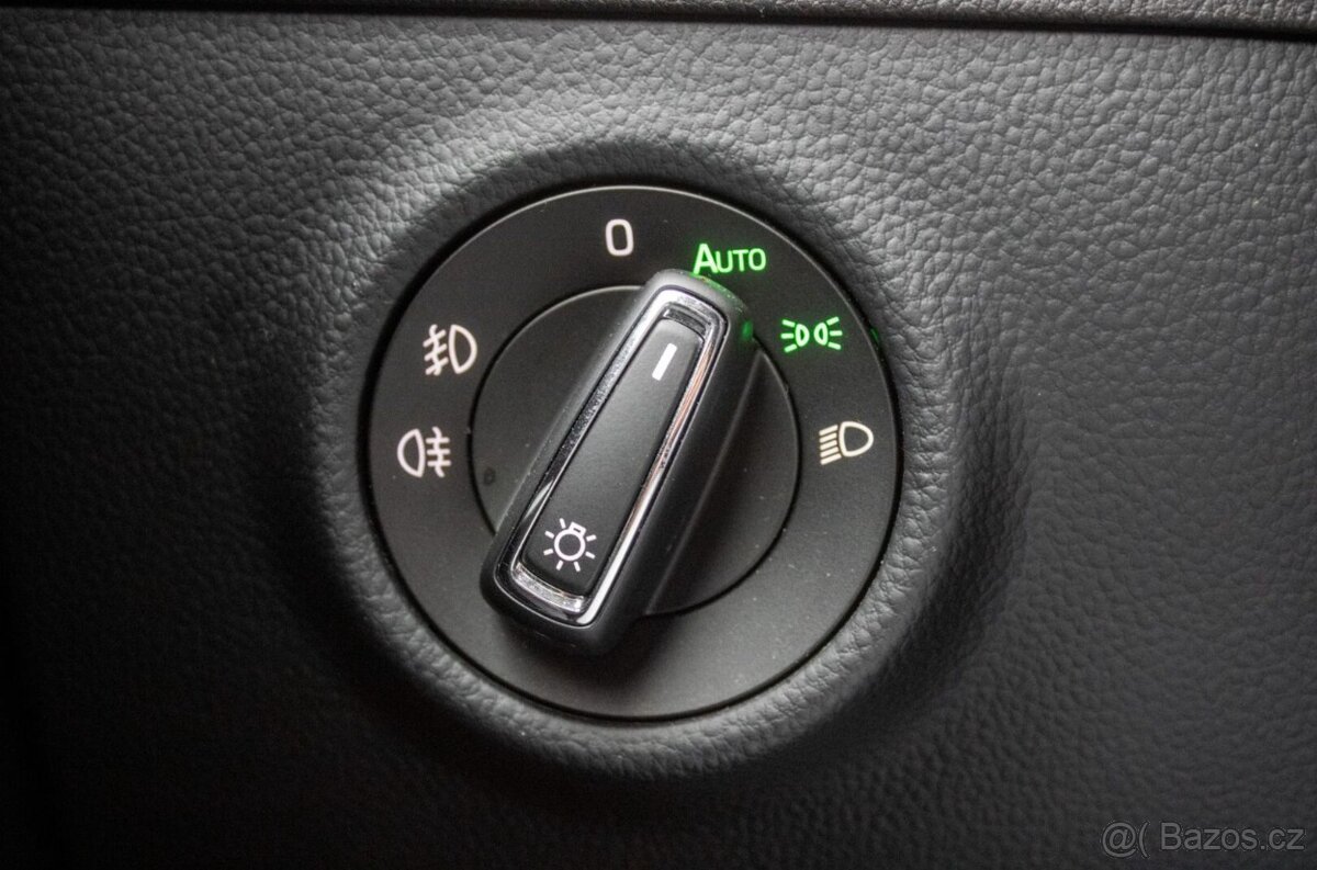 Škoda Superb Combi 2.0 TDI 190k DSG - 12