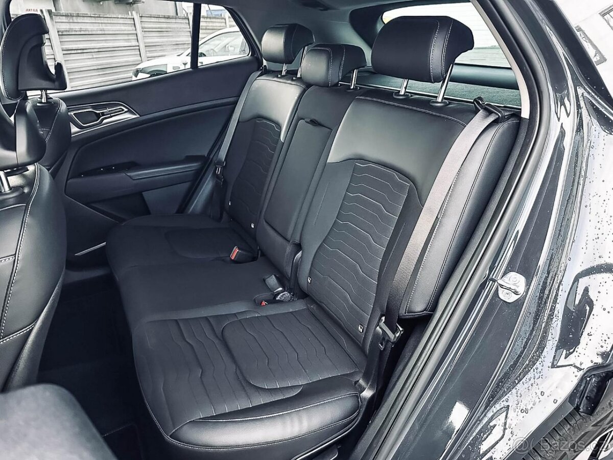 Kia Sportage 1.6 CRDi mHEV Platinum A/T - 12