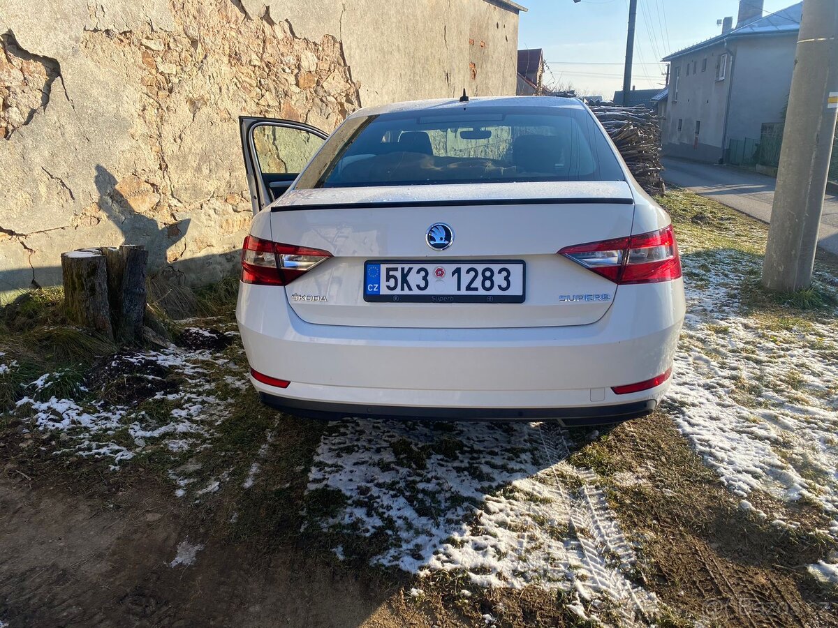 Škoda Superb 3 2017 - 12