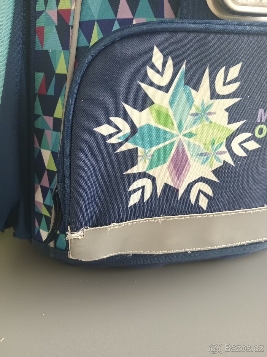 Dívčí školní batoh/aktovka Frozen Elsa a Anna + text.baťůžek - 12