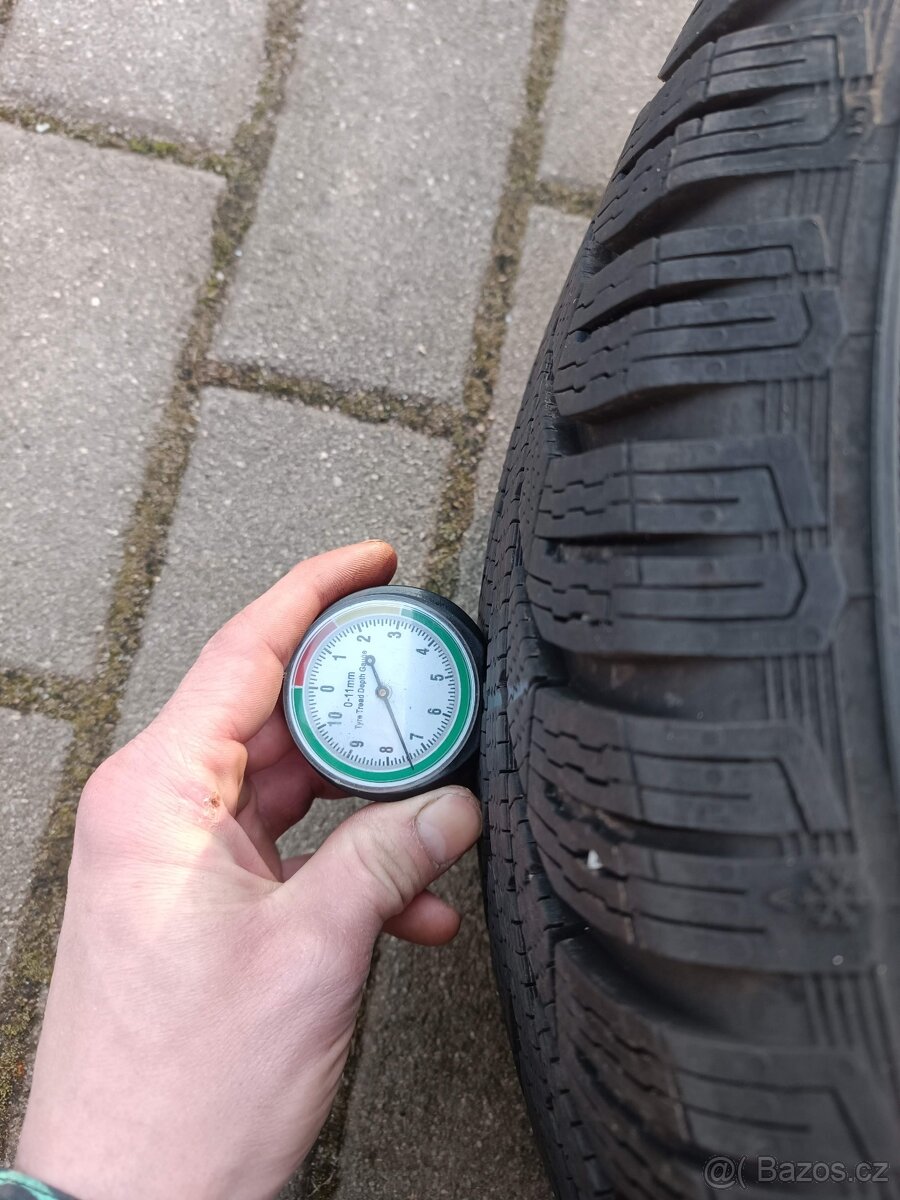 466. Zimní sada Ford 195/65 R15 - 12