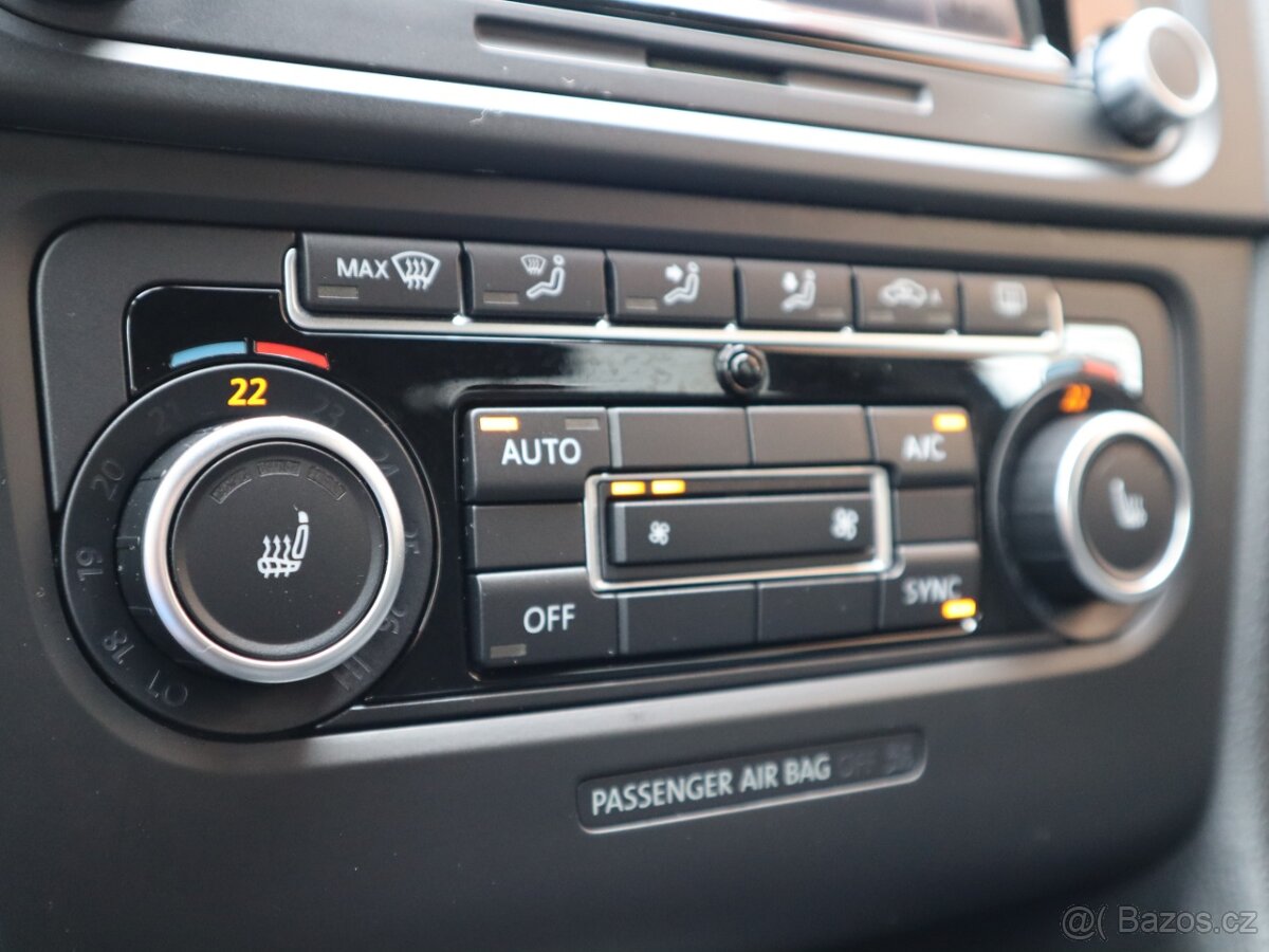 Volkswagen Golf 2.0 GTD 125kW Xenony, Parkpilot - 12