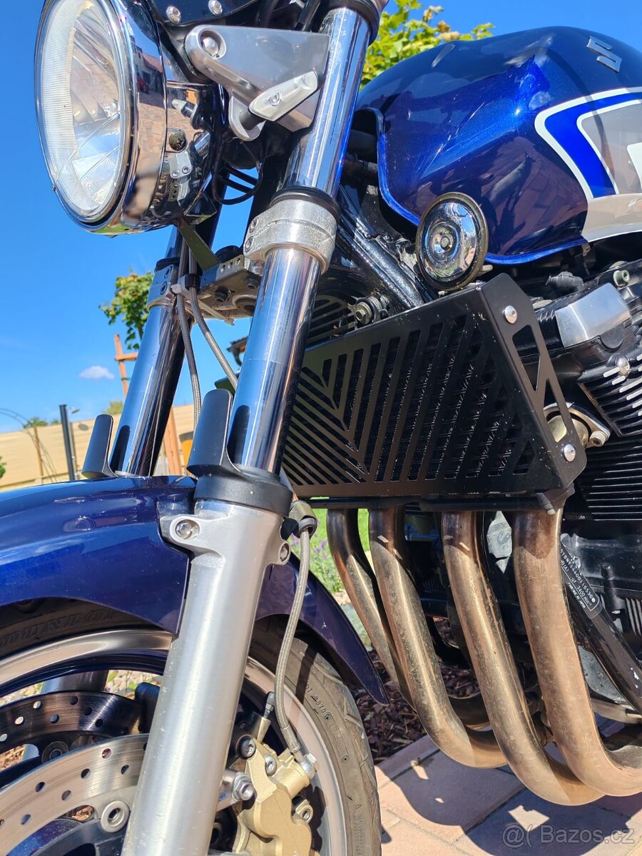 Suzuki GSX 1400 2007 - 12