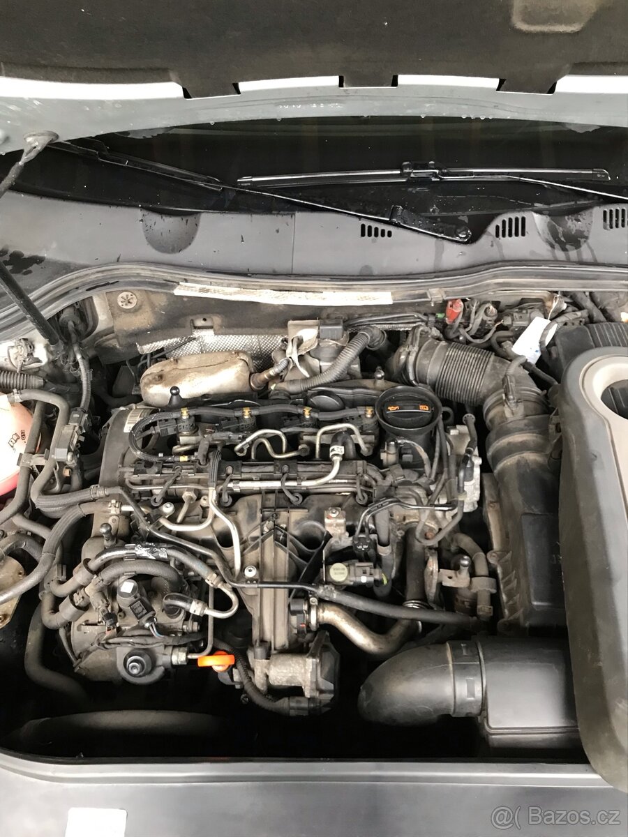 VW Passat B7 Variant 2.0tdi - 12