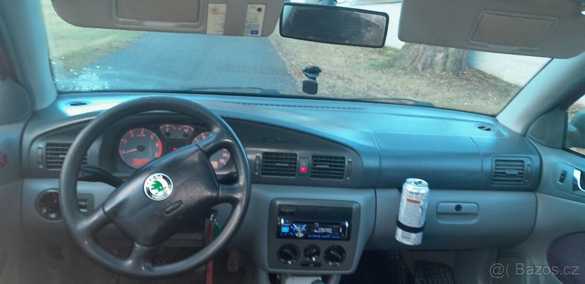 Skoda octavia 1.6 mpi - 12