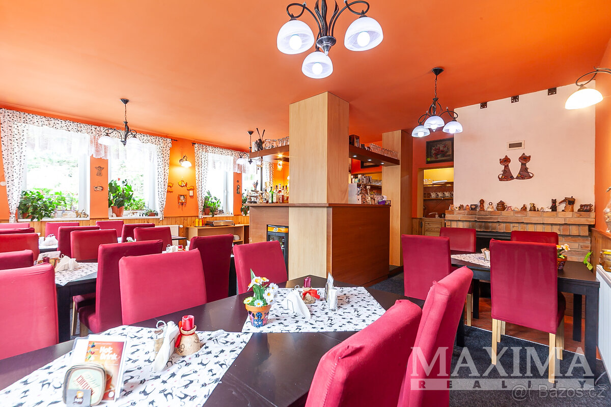 Dům 6 a více o ploše 647 m2 - Desná, Desná III - 12