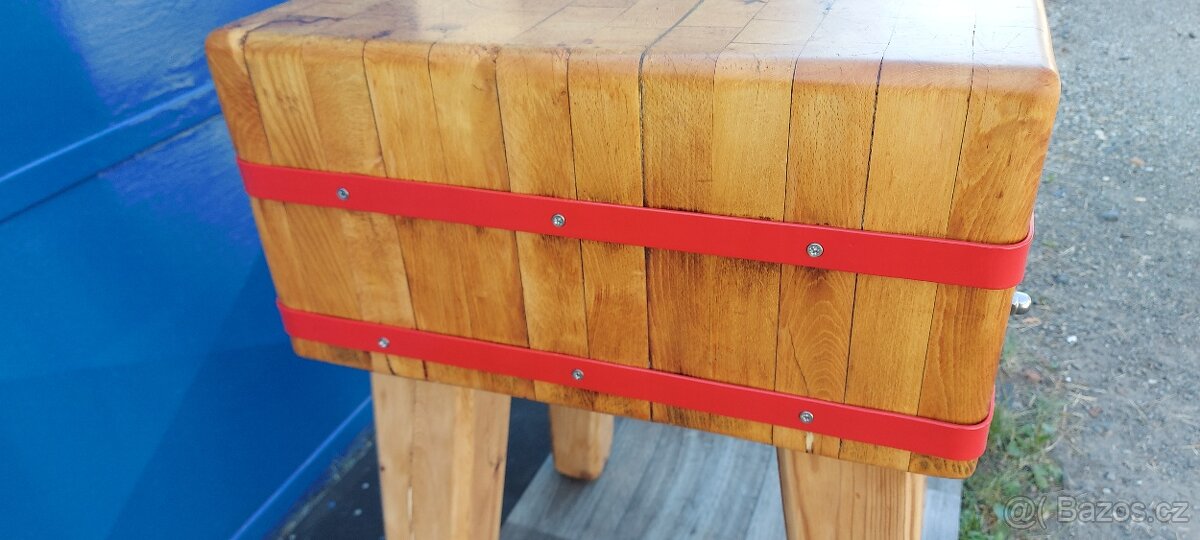 Řeznický špalek - 12