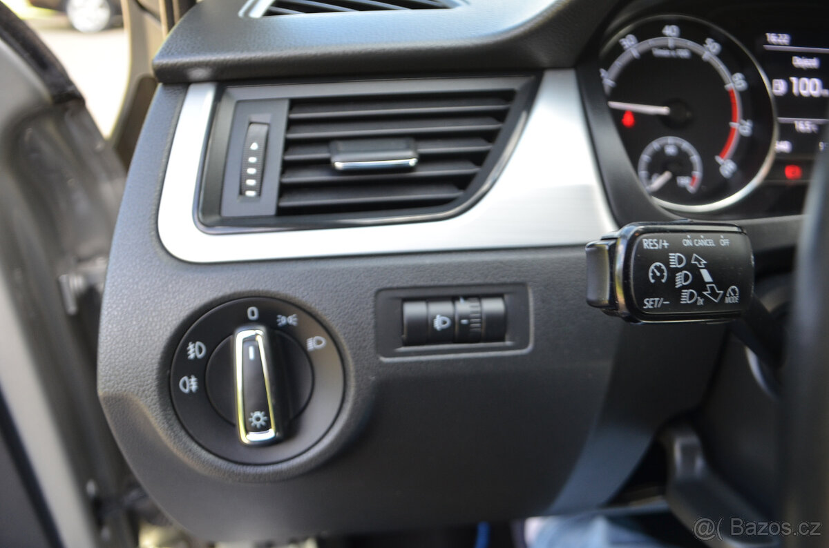 PRODÁM ŠKODA RAPID SPACEBACK 1.0TSI 81KW 2019 - 12