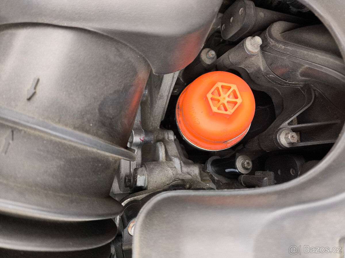 Chrysler 300C, r.v. 2016, 3,6i AWD Limited na prodej. - 12