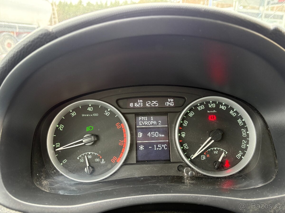 Škoda Fabia II, 1,4 - 12