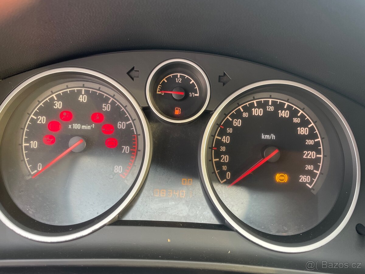 Opel Astra1.4 16V - 12