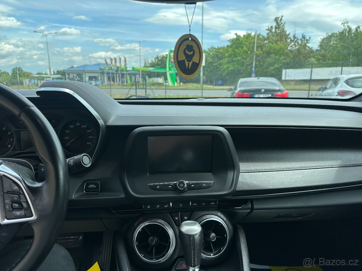 Chevrolet Camaro 2018 - 12