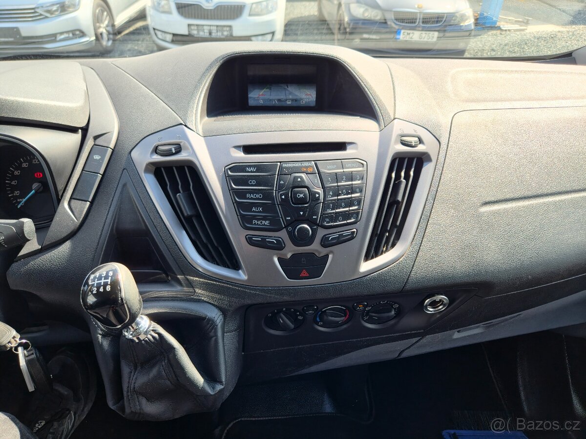 FORD CUSTOM 2.2 92KW LONG 6MÍST 2015 DPH - 12