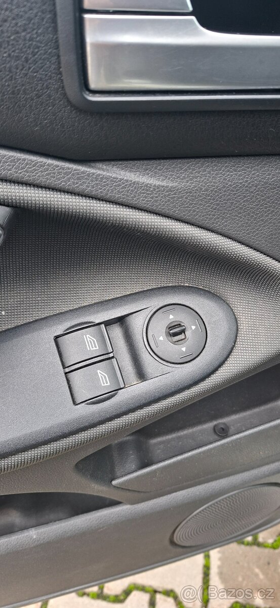 Ford Cmax 1,6tdci - 12