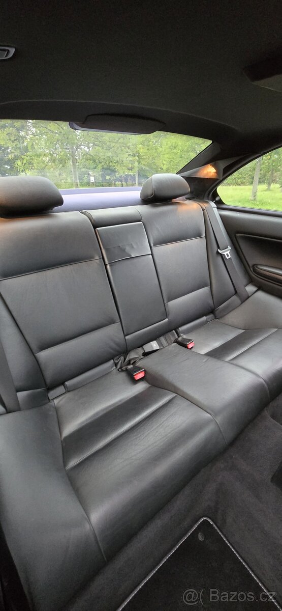 BMW E46 330ci manuál, kůže, Harman Kardon, M-packet - 12