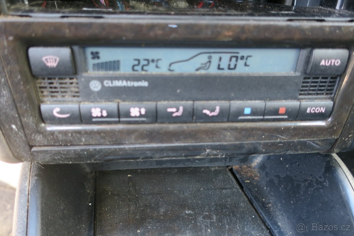 VOLKSWAGEN GOLF IV 1.9 TDi 110 kW ARL, BEZ KOROZE - 12