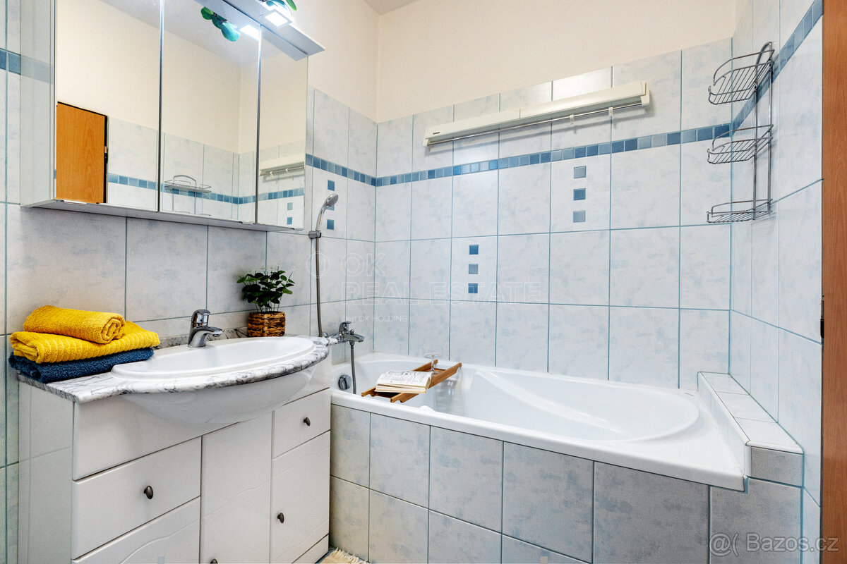 Prodej bytu 4+kk 88 m2 - 12