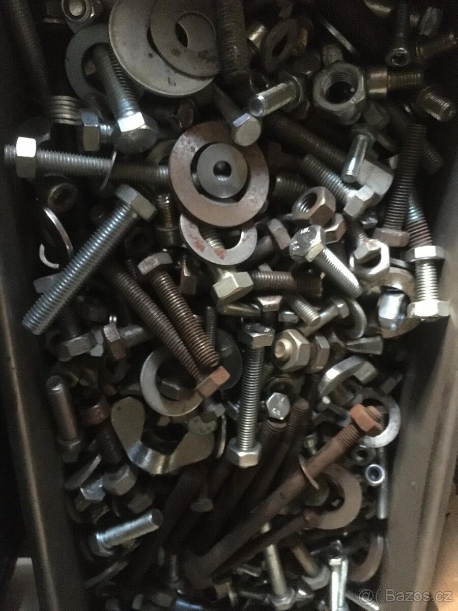 Šrouby a matice dle přiložených tabulek - 12