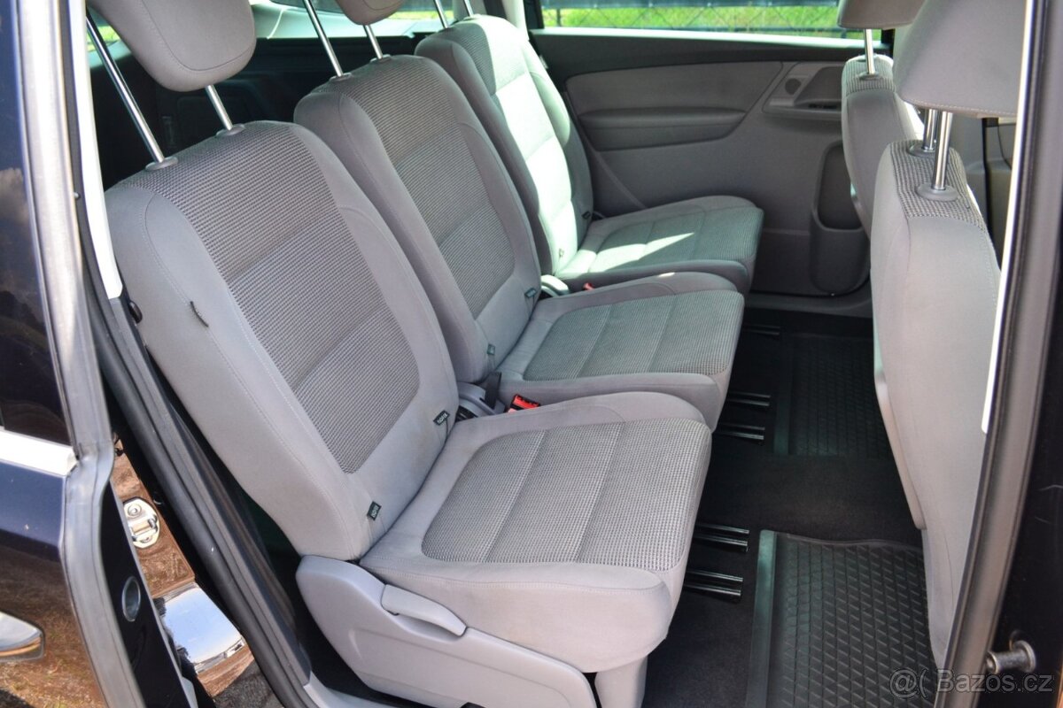 Volkswagen Sharan 2.0 TDI 4motion XEN TAŽNÉ - 12