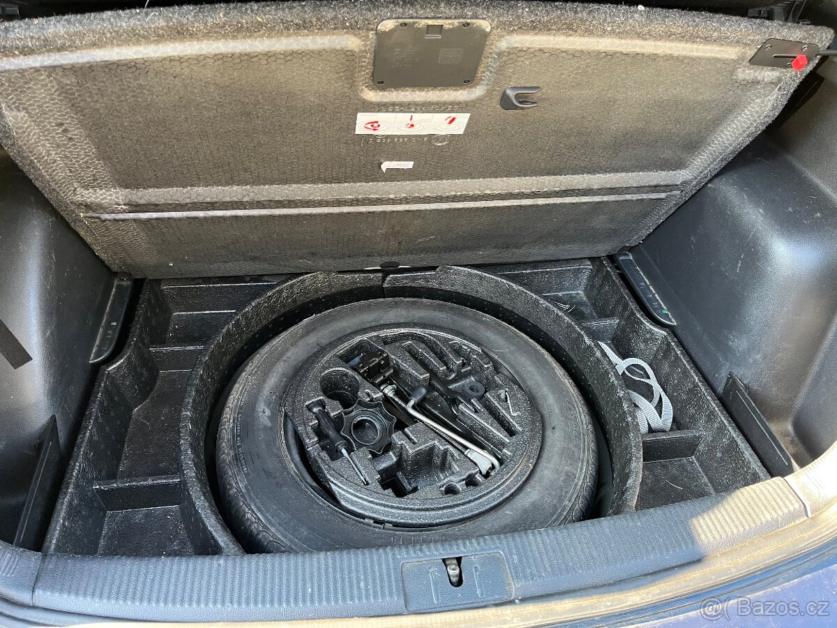 VW Golf Plus 2.0tdi - náhradní díly - 12