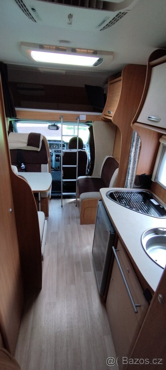 Ford CHAUSSON Trigano Flash 3 obytný - 12