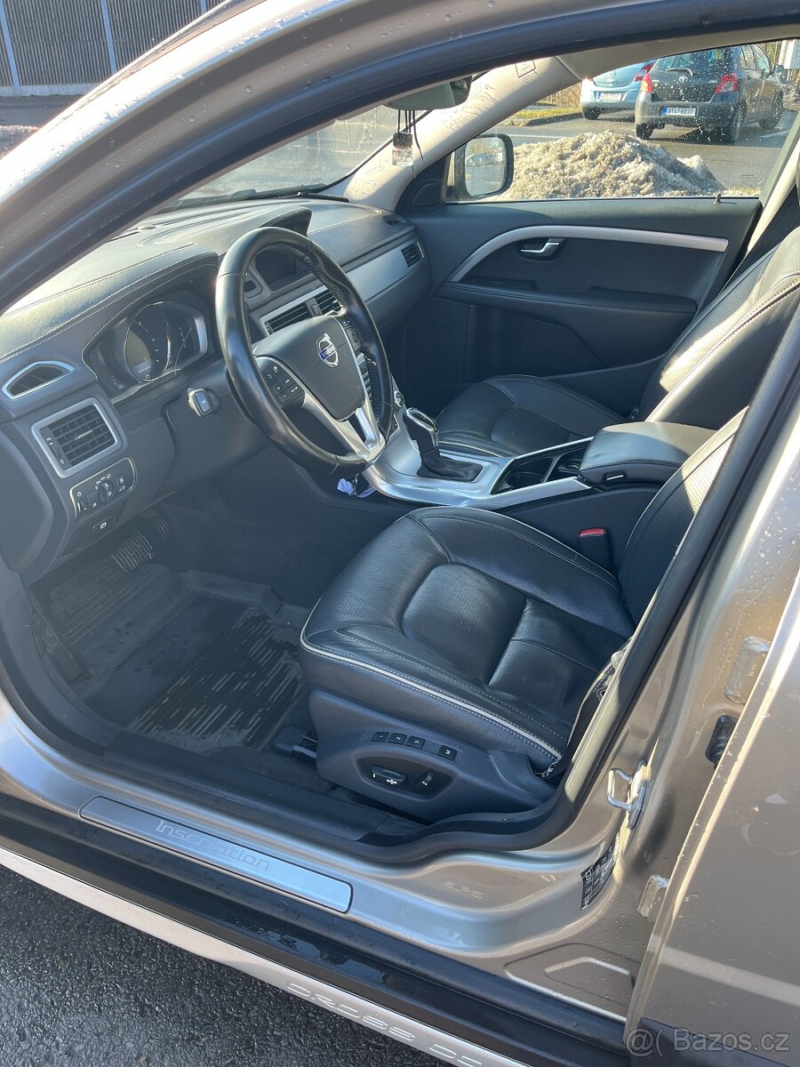VOLVO XC70 D4 AWD 4x4 - 12